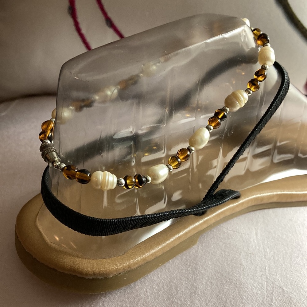 NWOT - Amber Glass Beads & Freshwater Pearls Silver Balls Wider Ankle Bracelet